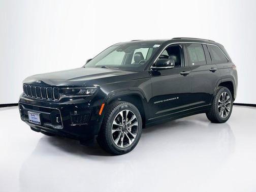 2022 Jeep Grand Cherokee Overland