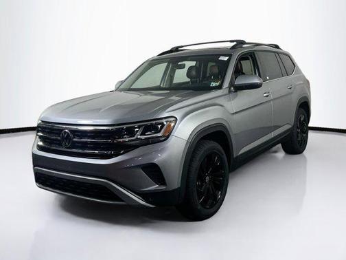 2022 Volkswagen Atlas 3.6L SE w/Technology