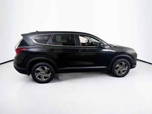2021 Hyundai SANTA FE SE