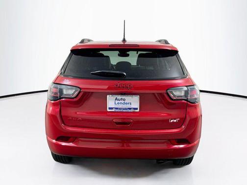 Redline Pearlcoat 2022 Jeep Compass (RED) Edition 4x4