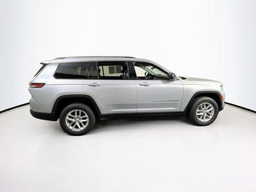 2021 Jeep Grand Cherokee L Laredo