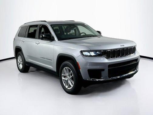 2021 Jeep Grand Cherokee L Laredo