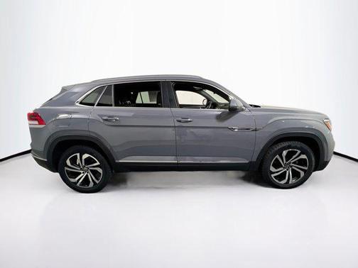 2022 Volkswagen Atlas Cross Sport 2.0T SEL