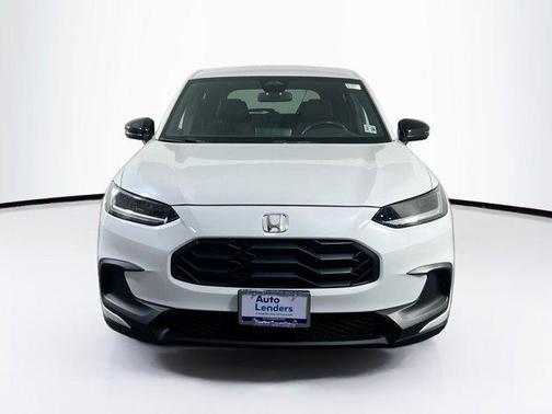 Platinum White Pearl 2023 Honda HR-V AWD Sport