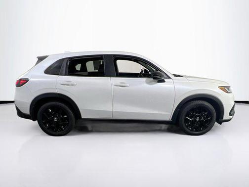 Platinum White Pearl 2023 Honda HR-V AWD Sport