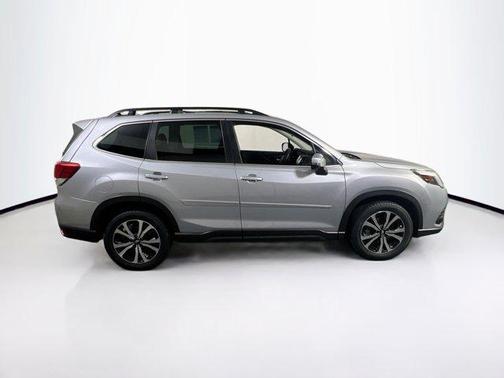 Ice Silver Metallic 2023 Subaru Forester Limited