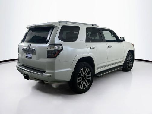 Blizzard Pearl 2021 Toyota 4Runner Limited