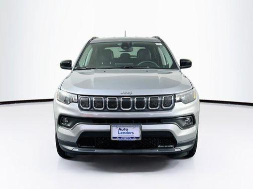 Billet Silver Metallic Clearcoat 2022 Jeep Compass Latitude