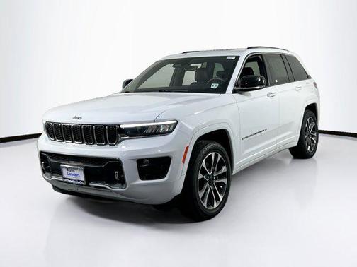 2022 Jeep Grand Cherokee Overland