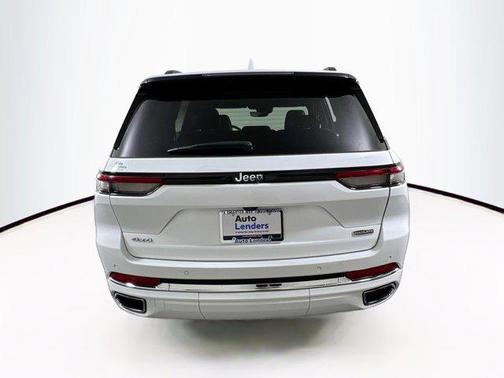 2022 Jeep Grand Cherokee Overland