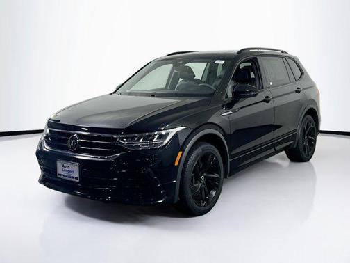2023 Volkswagen Tiguan 2.0T SE R-Line Black 4MOTION
