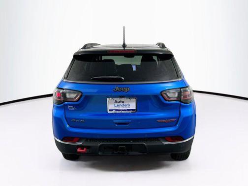 Laser Blue Pearlcoat 2022 Jeep Compass Trailhawk