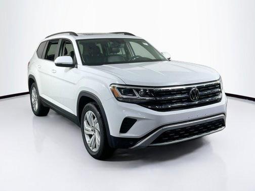 2022 Volkswagen Atlas 3.6L SE w/Technology