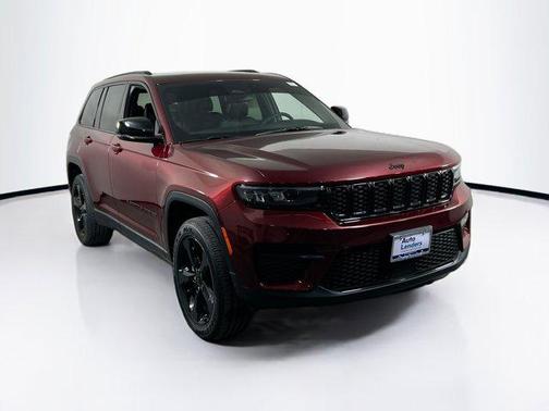 Velvet Red Pearlcoat 2023 Jeep Grand Cherokee Altitude