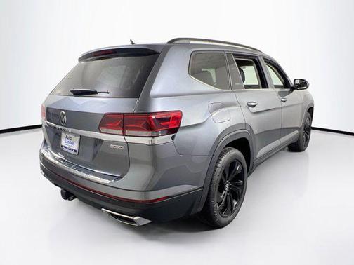 2022 Volkswagen Atlas 3.6L SE w/Technology