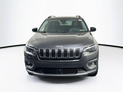 Granite Crystal Metallic Clearcoat 2022 Jeep Cherokee Limited