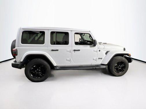 2023 Jeep Wrangler 4-Door Sahara Altitude 4x4