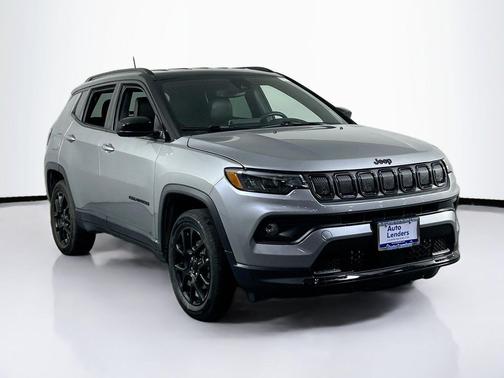 Billet Silver Metallic Clearcoat 2022 Jeep Compass Latitude