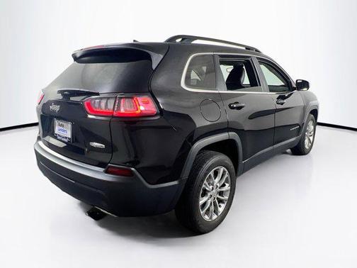 2022 Jeep Cherokee Latitude Lux