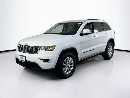 2022 Jeep Grand Cherokee Laredo