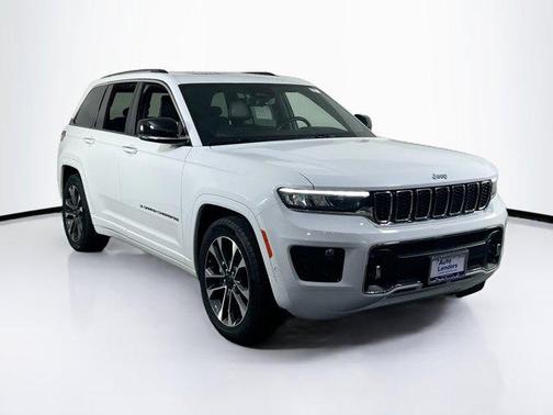 2022 Jeep Grand Cherokee Overland