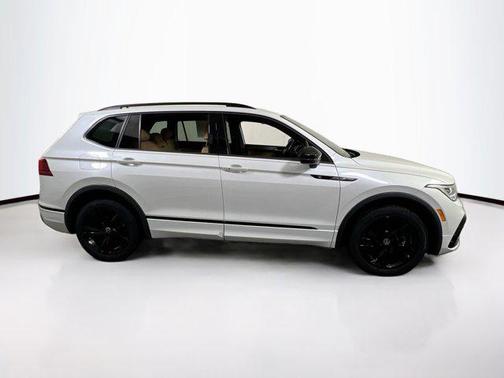 Opal White Pearl 2023 Volkswagen Tiguan 2.0T SE R-Line Black 4MOTION