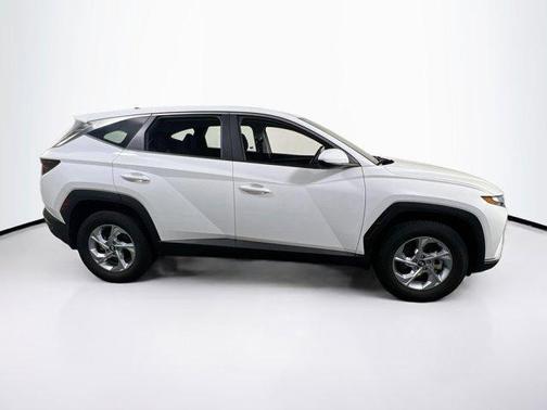 Serenity White Pearl 2023 Hyundai TUCSON SE