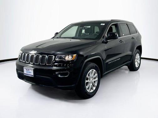 2022 Jeep Grand Cherokee Laredo