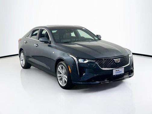 2022 Cadillac CT4 Luxury