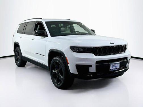 Bright White Clearcoat 2023 Jeep Grand Cherokee L Altitude