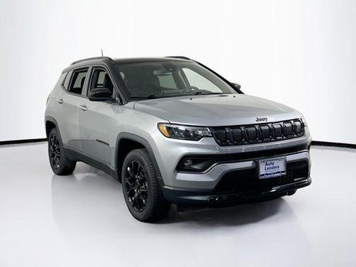 Billet Silver Metallic Clearcoat 2022 Jeep Compass Latitude