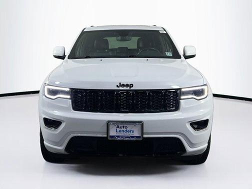 2022 Jeep Grand Cherokee Laredo