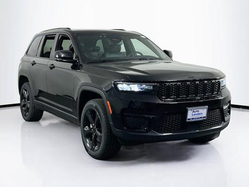 2022 Jeep Grand Cherokee Altitude