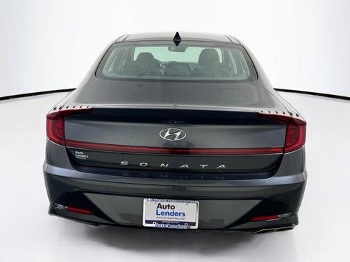 2022 Hyundai SONATA SEL