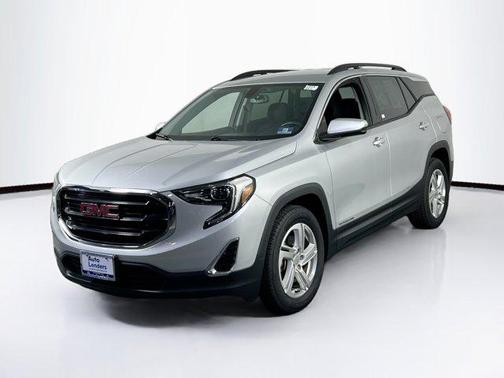 Quicksilver Metallic 2018 GMC Terrain SLE