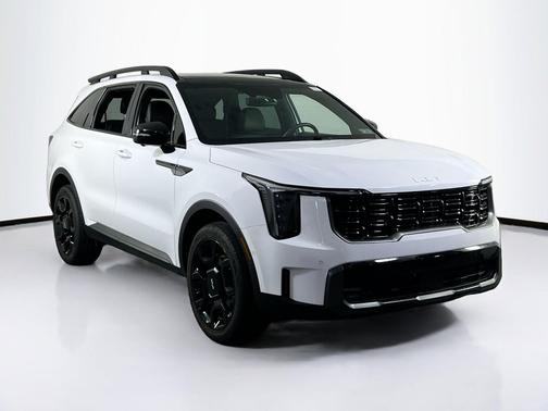 Glacial White Pearl 2024 Kia Sorento SX