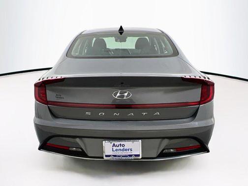 2023 Hyundai SONATA SE