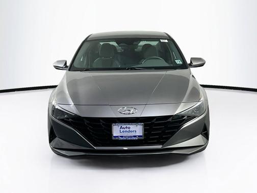 Fluid Metal 2023 Hyundai ELANTRA SEL