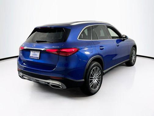 2025 Mercedes-Benz GLC 300 4MATIC