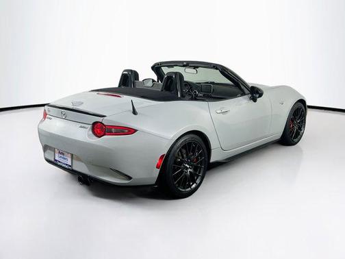 2016 Mazda MX-5 Miata Club