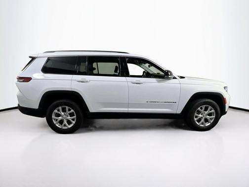 Bright White Clearcoat 2023 Jeep Grand Cherokee L Limited