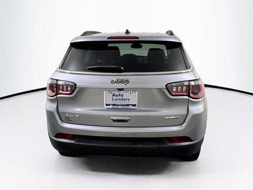Billet Silver Metallic Clearcoat 2022 Jeep Compass Latitude Lux