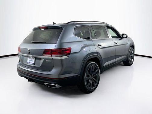 2022 Volkswagen Atlas 3.6L SE w/Technology