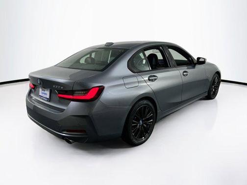2023 BMW 330e xDrive