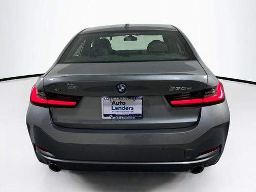 2023 BMW 330e xDrive