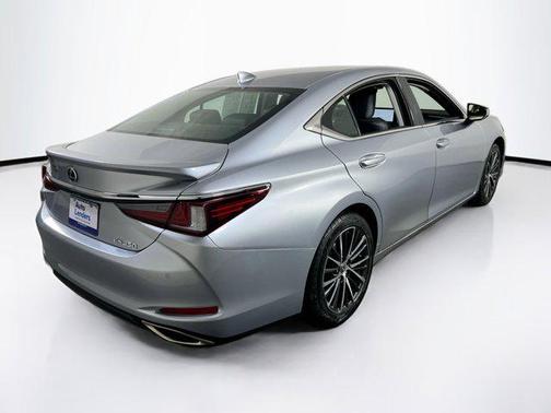 2023 Lexus ES 350 Base