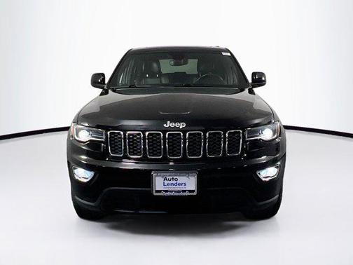2022 Jeep Grand Cherokee Laredo