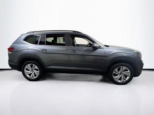 2023 Volkswagen Atlas 3.6L SE w/Technology