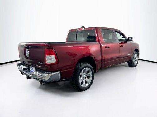 Delmonico Red Pearlcoat 2022 RAM 1500 Big Horn/Lone Star