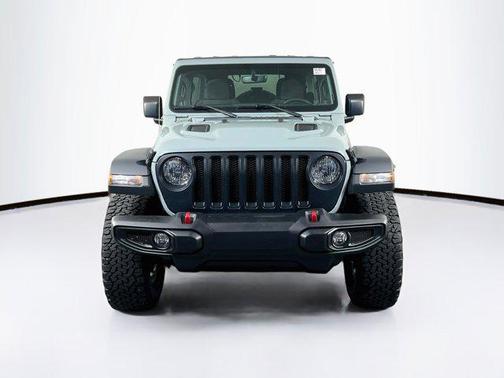 Earl Clearcoat 2023 Jeep Wrangler Rubicon